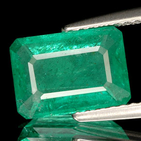 Smeraldo Verde naturale da 2.05 ct, Taglio smeraldo, SI-I1