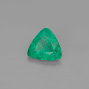 Smeraldo naturale verde da 0,61 ct, trillion, SI-I1