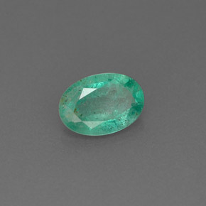 Smeraldo naturale verde da 0,63 ct, taglio ovale, I1