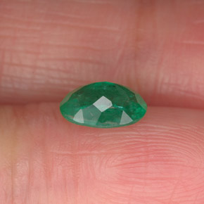 Smeraldo naturale verde da 0,71 ct, taglio ovale, I1