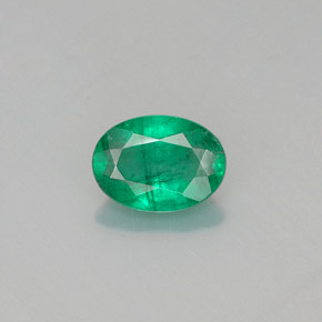 Smeraldo Verde naturale da 0.68 ct, Taglio ovale, SI-I1