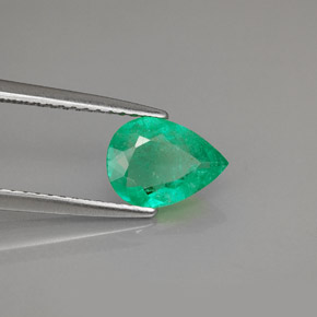 Smeraldo Verde naturale da 0.90 ct, Forma a pera, SI-I1