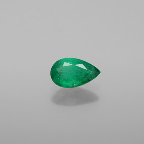 Smeraldo naturale verde da 0,53 ct, taglio a pera, I1