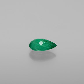 Smeraldo naturale verde da 0,53 ct, taglio a pera, I1