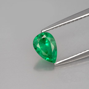 Smeraldo naturale verde da 0,46 ct, taglio a pera, I1