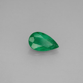 Smeraldo Verde naturale da 0.66 ct, Forma a pera, SI-I1