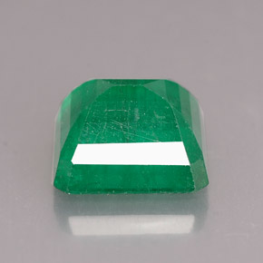 Smeraldo Verde naturale da 4.42 ct, Taglio smeraldo, SI