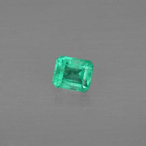 Smeraldo Verde naturale da 0.47 ct, Taglio smeraldo, SI-I1