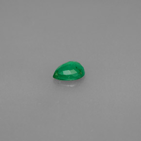 Smeraldo Verde naturale da 0.26 ct, Forma a pera, VS-SI