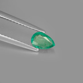 Smeraldo Verde naturale da 0.36 ct, Forma a pera, VS-SI
