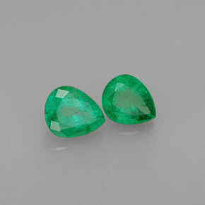 Smeraldo naturale verde da  ct, taglio a pera, VS-SI
