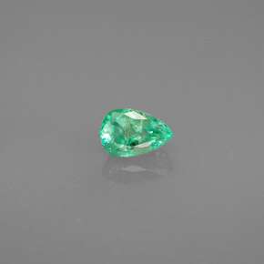 Smeraldo Verde naturale da 0.47 ct, Forma a pera, VS-SI