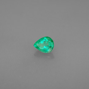Smeraldo Verde naturale da 0.27 ct, Forma a pera, VS-SI