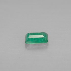 Smeraldo Verde naturale da 0.48 ct, Taglio smeraldo, VS-SI