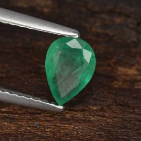 Smeraldo naturale verde da 0,69 ct, taglio a pera, I1