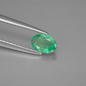 Smeraldo naturale verde da 0,42 ct, taglio ovale, VS-SI