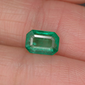 Smeraldo naturale verde da 0,86 ct, taglio smeraldo, I1