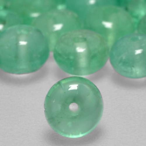 Smeraldo Verde brillante naturale da 0.25 ct, Rotondo, Trasparente