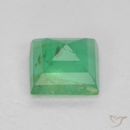 Smeraldo Verde giallastro naturale da 0.38 ct, Quadrato, VS-SI