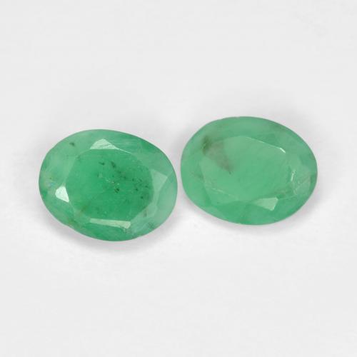 Gemme di Smeraldo Verde medio naturale da 0.54 ct, Taglio ovale, VS-SI