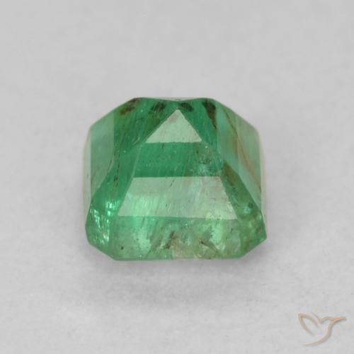 Smeraldo Verde Pistacchio naturale da 0.72 ct, Ottagonale / Taglio smeraldo, SI