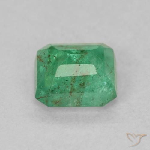 Smeraldo Verde smeraldo chiaro naturale da 0.66 ct, Ottagonale / Taglio smeraldo, SI