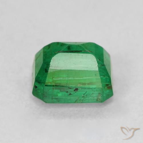Smeraldo Verde medio naturale da 0.77 ct, Ottagonale / Taglio smeraldo, SI