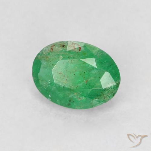 Smeraldo Verde brillante naturale da 0.57 ct, Ovale, SI