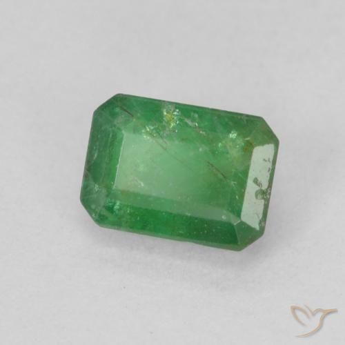 Smeraldo Verde medio naturale da 0.69 ct, Ottagonale / Taglio smeraldo, SI