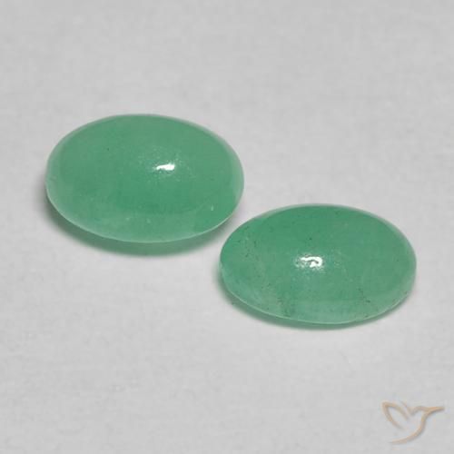 Gemme di Smeraldo Verde Menta Intenso naturale da 0.61 ct, Ovale, Traslucido