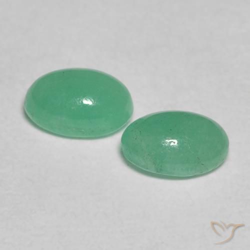 Gemme di Smeraldo Verde Menta Intenso naturale da 0.61 ct, Ovale, Traslucido