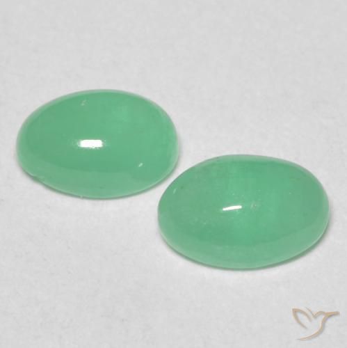 Gemme di Smeraldo Verde medio naturale da 0.78 ct, Ovale, Traslucido