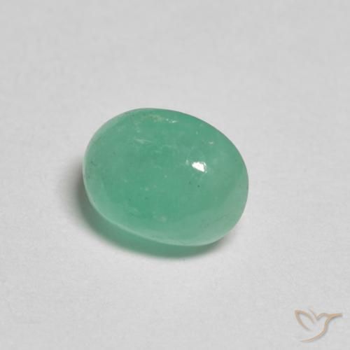 Smeraldo Verde Pistacchio naturale da 0.77 ct, Ovale, Traslucido