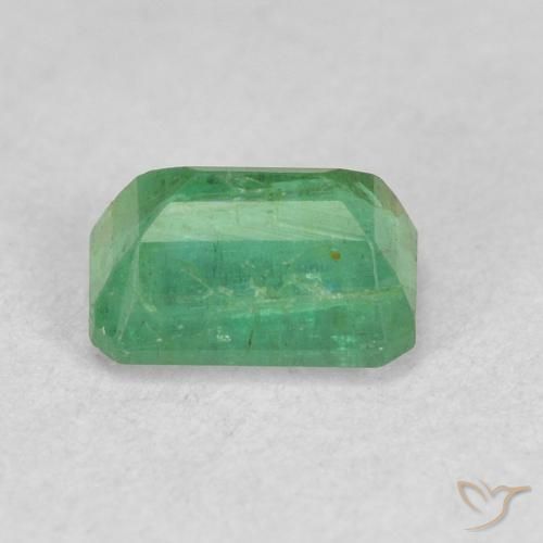 Smeraldo Verde giallastro naturale da 0.63 ct, Ottagonale / Taglio smeraldo, SI