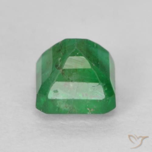 Smeraldo Verde medio naturale da 0.52 ct, Ottagonale / Taglio smeraldo, SI