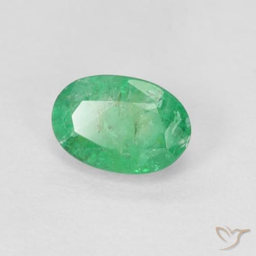 Smeraldo Verde brillante naturale da 0.54 ct, Ovale, SI