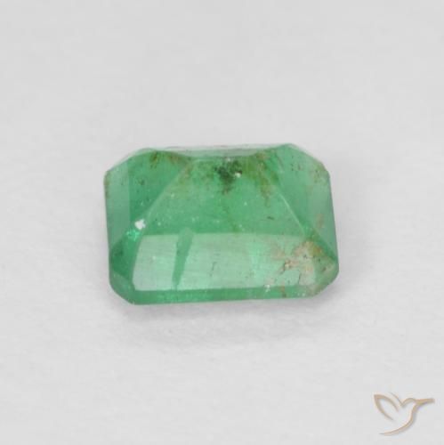Smeraldo Verde medio naturale da 0.43 ct, Ottagonale / Taglio smeraldo, SI