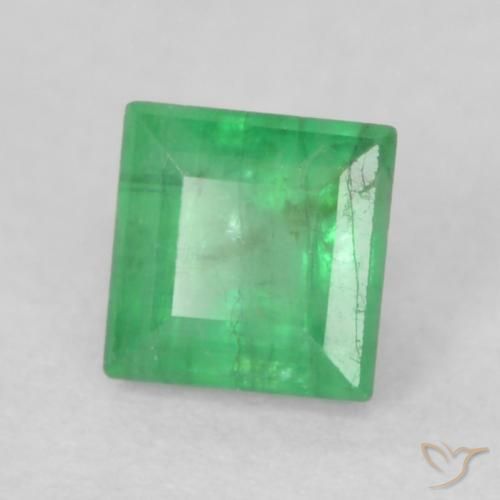 Smeraldo Verde medio naturale da 0.24 ct, Quadrato, I1
