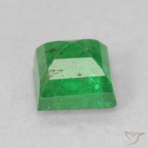 Smeraldo Verde medio naturale da 0.23 ct, Quadrato, I1