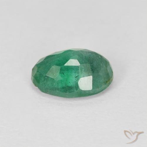 Smeraldo Verde chiaro medio naturale da 0.86 ct, Ovale, SI