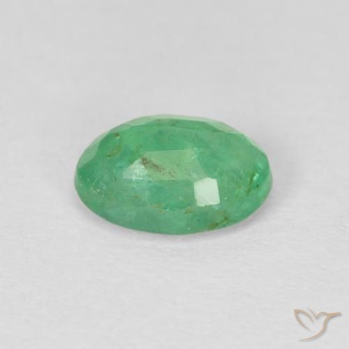 Smeraldo Verde medio naturale da 0.79 ct, Ovale, SI
