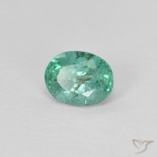 Smeraldo Verde medio naturale da 0.47 ct, Ovale, SI