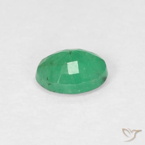 Smeraldo Verde medio naturale da 0.32 ct, Ovale, VS