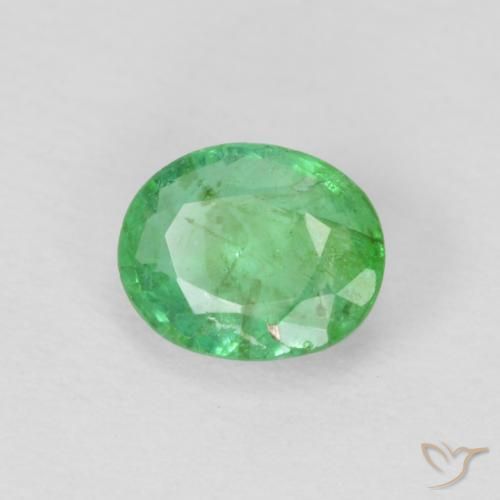 Smeraldo Verde giallastro naturale da 0.40 ct, Ovale, VS-SI