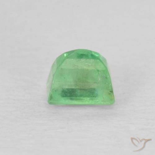 Smeraldo Verde medio naturale da 0.21 ct, Taglio a baguette, SI-I1