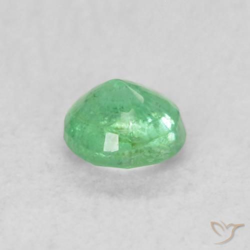 Smeraldo Verde intenso naturale da 0.16 ct, Taglio rotondo, SI