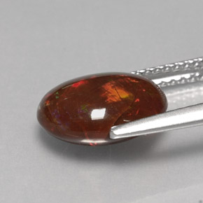 Opale di fuoco naturale multicolore da 2,78 ct, taglio ovale, opaco