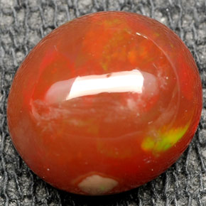 Opale di fuoco naturale multicolore da 2,05 ct, taglio ovale, opaco