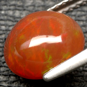 Opale di fuoco naturale multicolore da 2,05 ct, taglio ovale, opaco