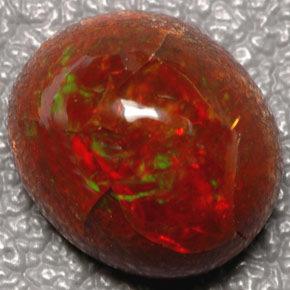 Opale di fuoco Multicolore naturale da 5.69 ct, Taglio ovale, Traslucido